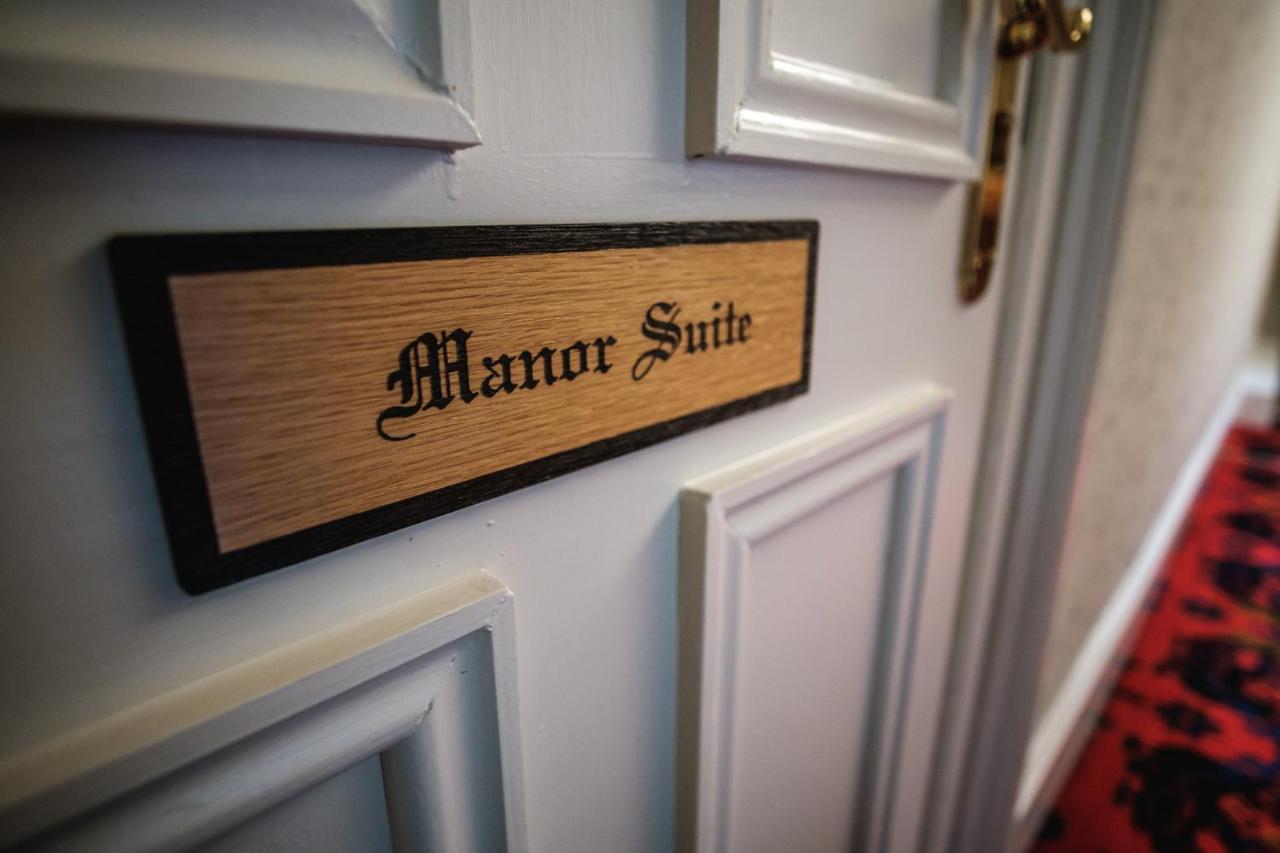 West Layton Manor Bed & Breakfast 5*