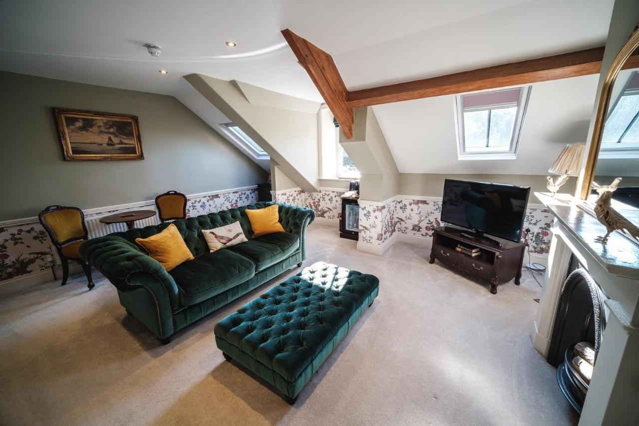 West Layton Manor 5*