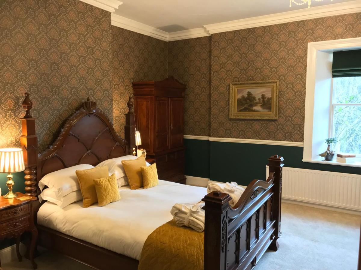 West Layton Manor Bed & Breakfast 5*